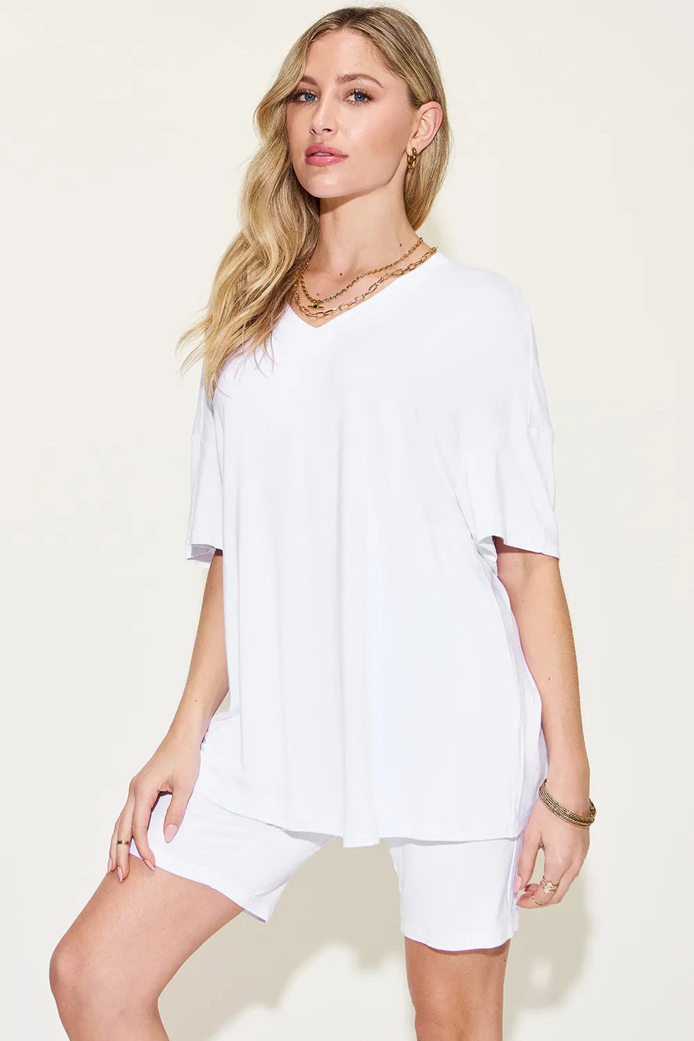 White / S