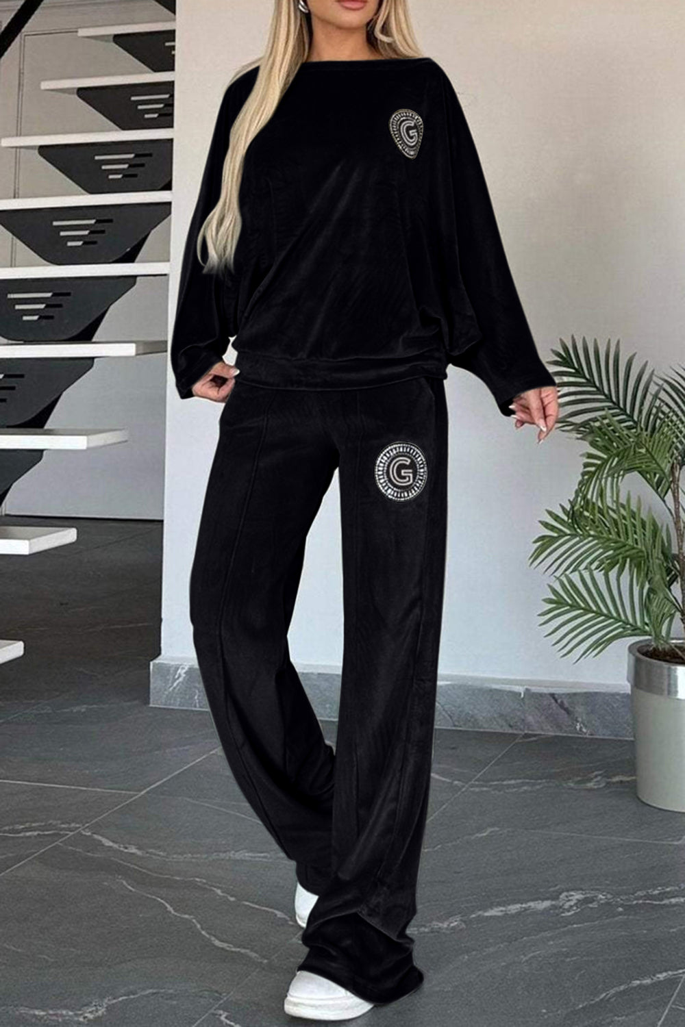 Black / S