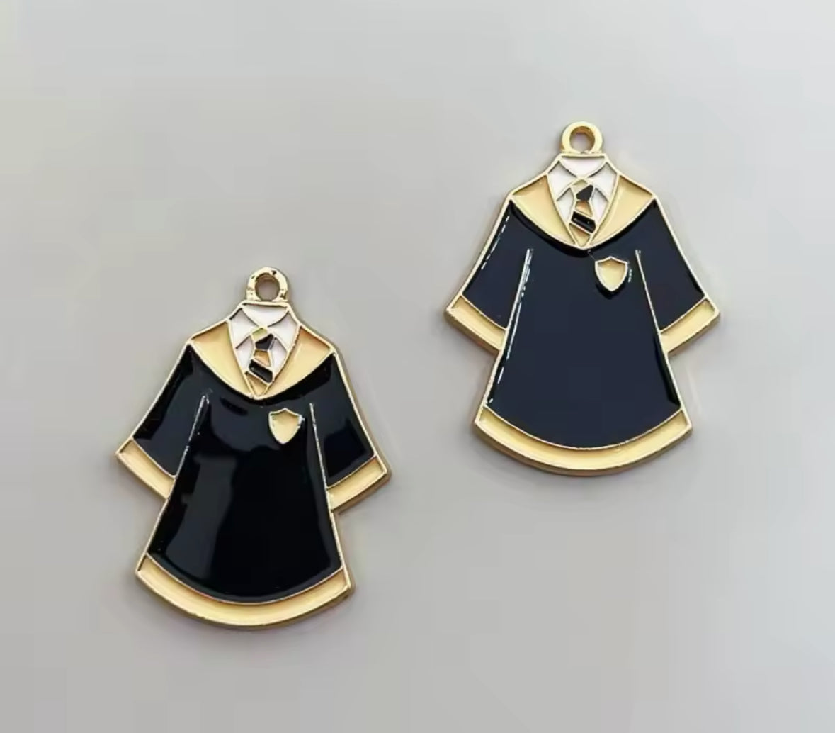 Harry Potter School Clothes Charm