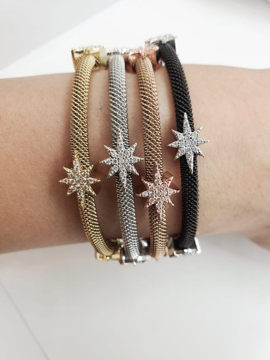 Virginia Star Magnetic Bracelet - StarLight Boutique | Everyday Fashion for Every Body Type