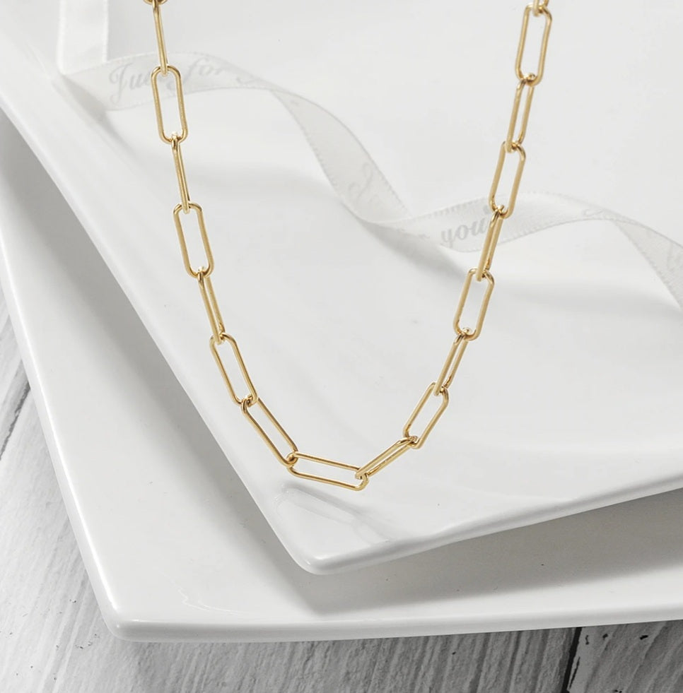 Paperclip Link Necklace - StarLight Boutique | Everyday Fashion for Every Body Type