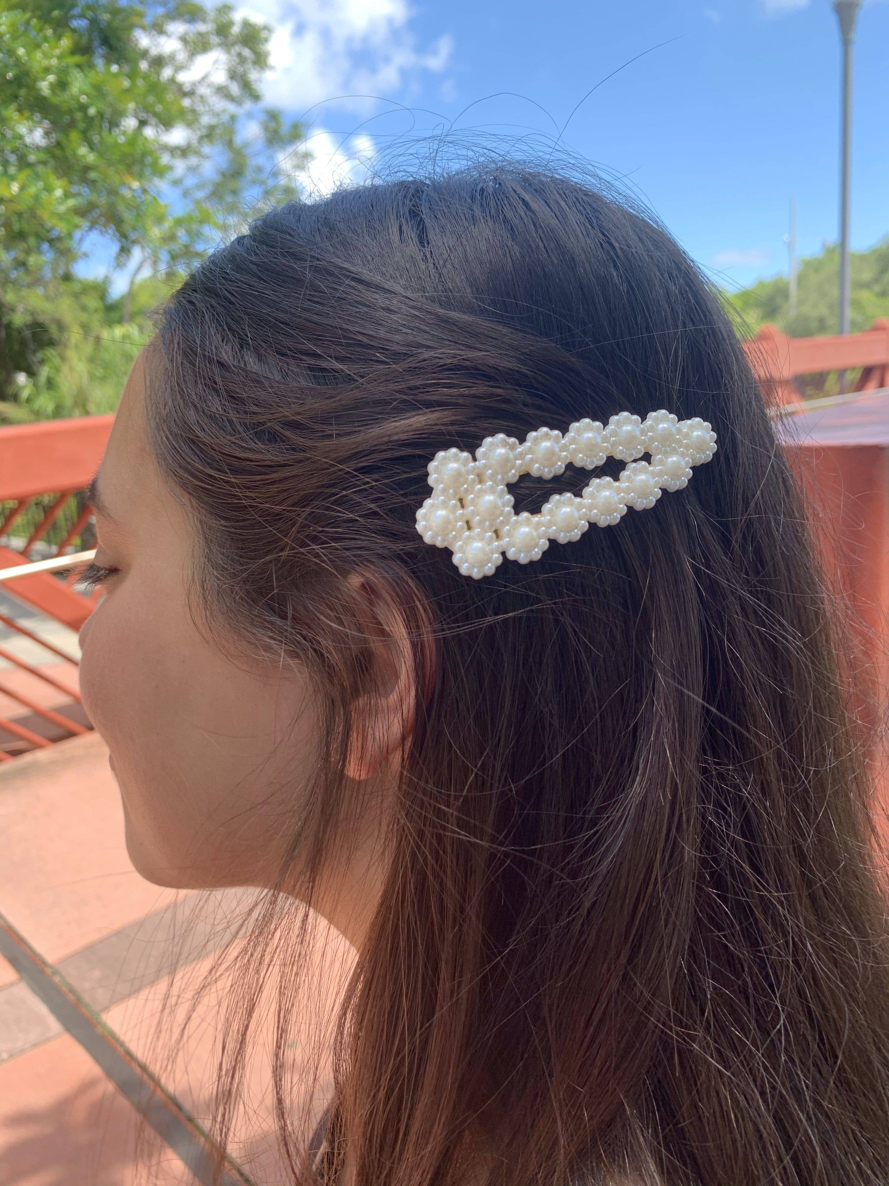 Pearls In My Hair Clip
